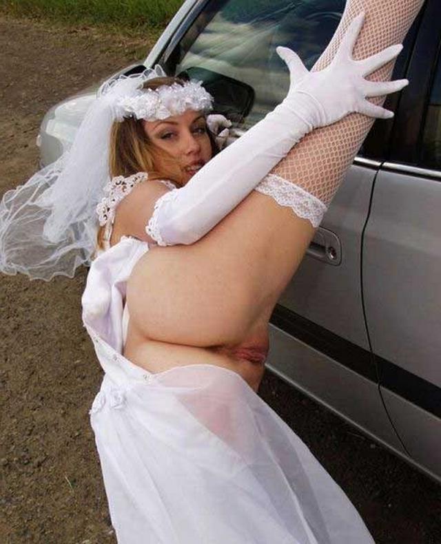 Невесты задрали платье и показали щелки 5 фото