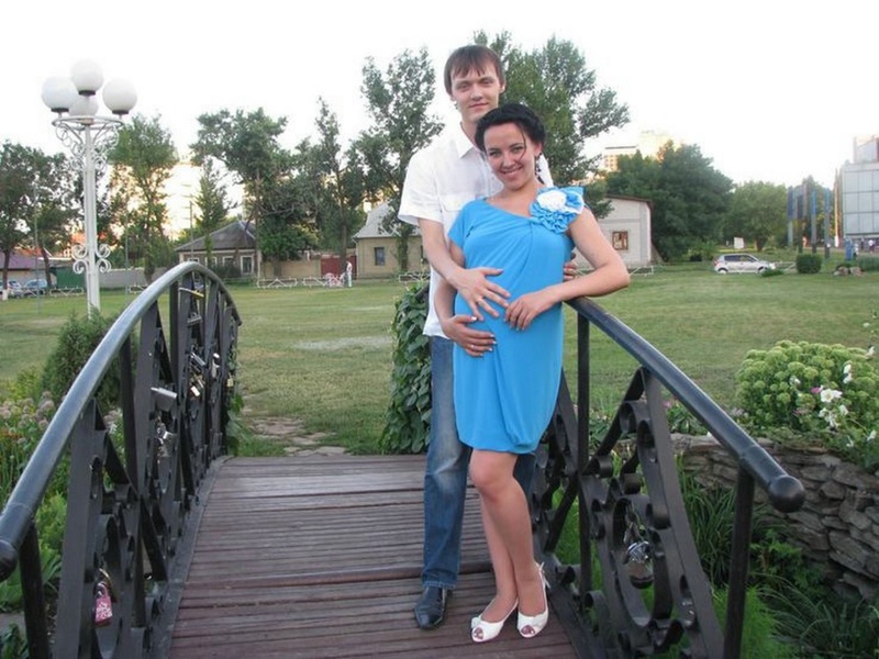 Вредная девушка Ирина и ее молодой муж 1 фото